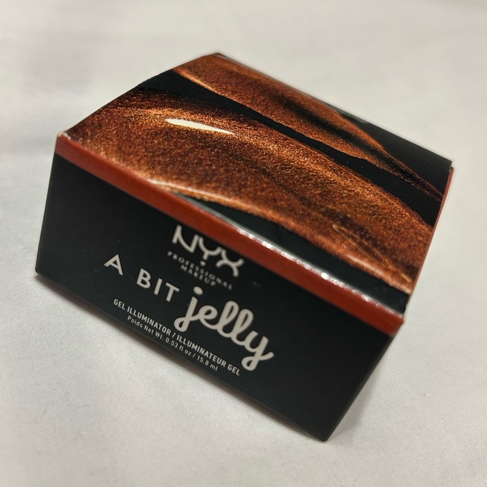 NYX ILLUMINATOR